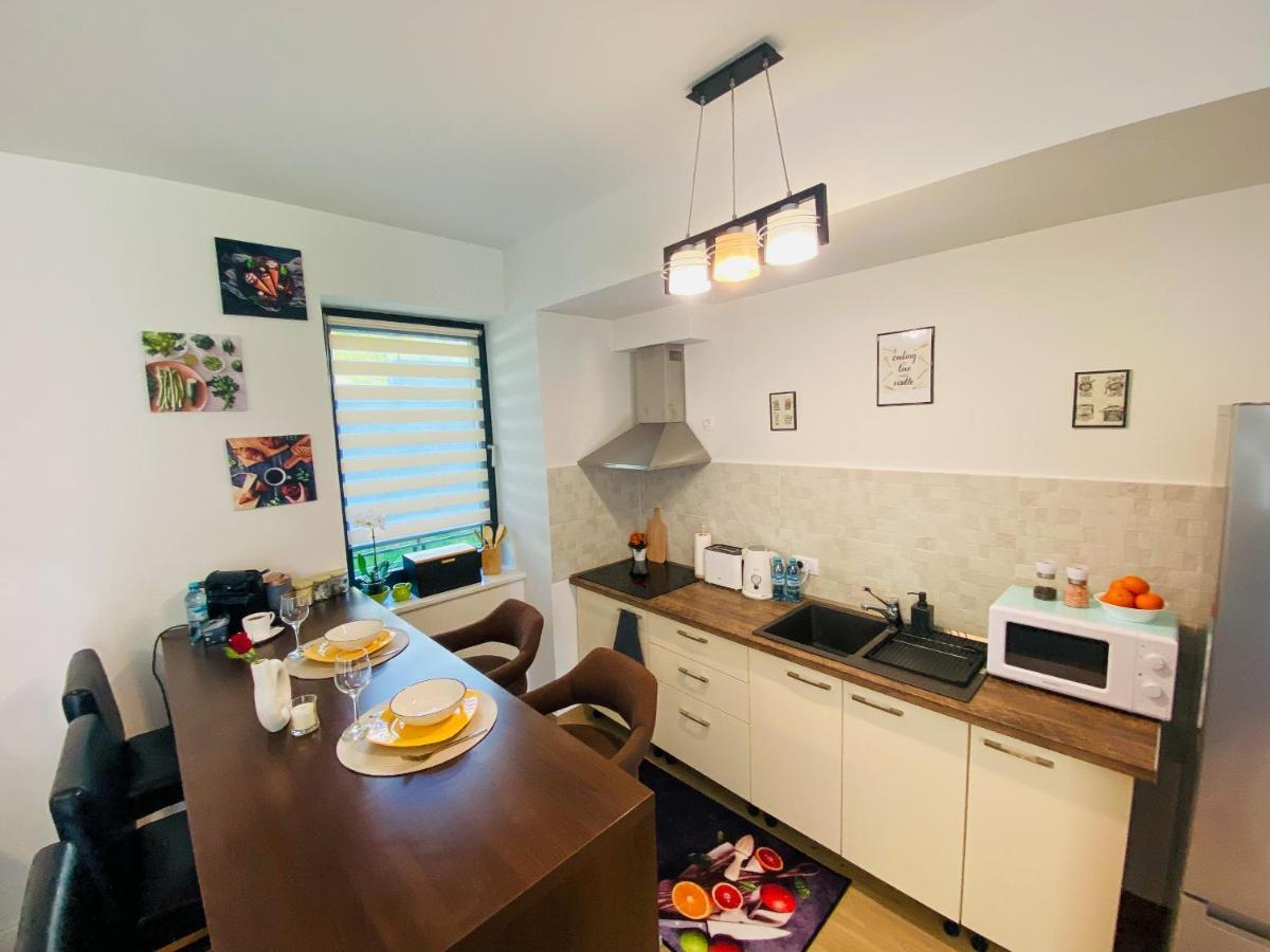 8Ight Apartment Brasov Exterior photo